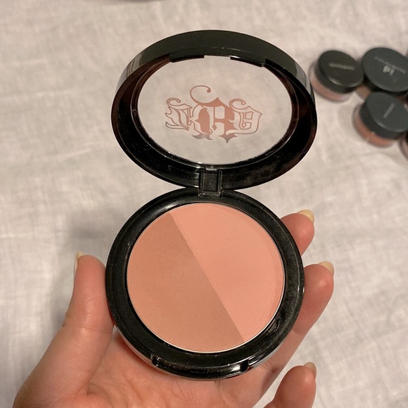 KVD blush duo - Picture 2 of 3